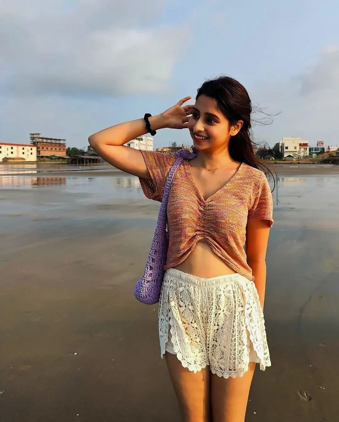 sneha look monika escorts